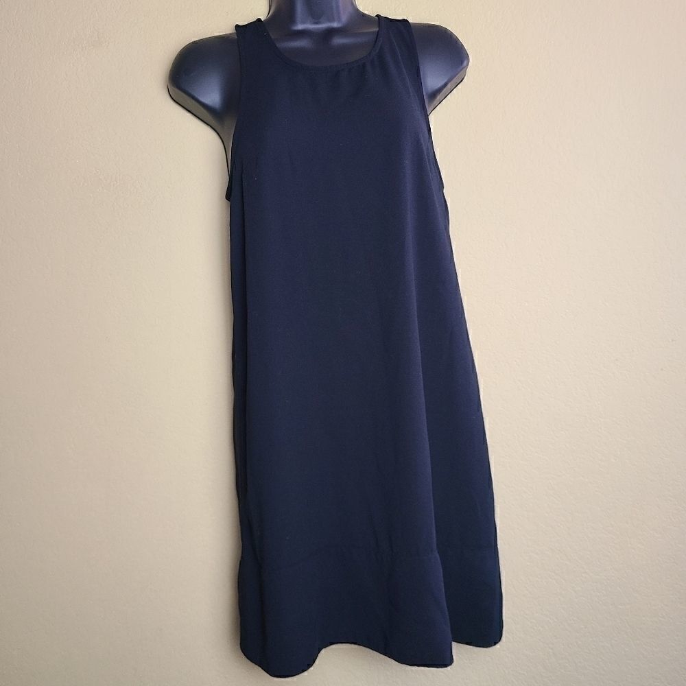 Leith Sleeveless Black Shift Dress